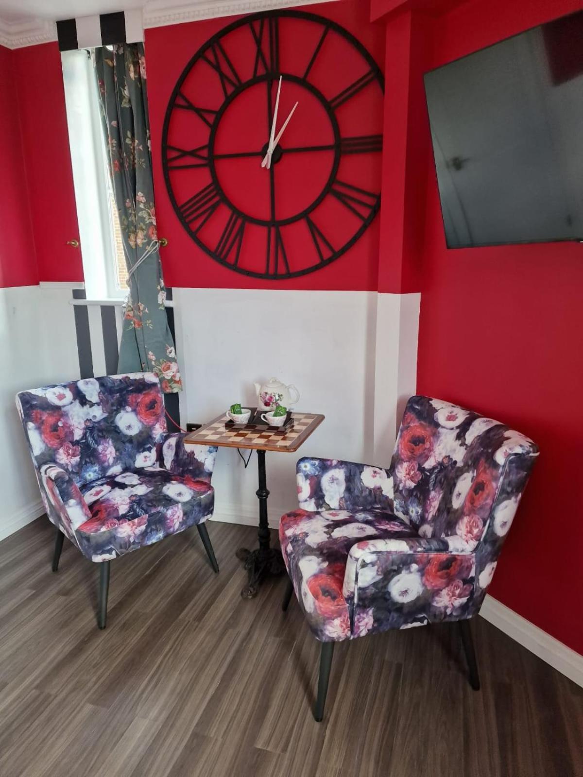 The Mad Hatter's Guestrooms Hotel Oxford